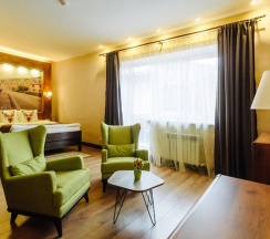 Двухместный номер Deluxe с балконом двуспальная кровать в Sunrise eco hotel