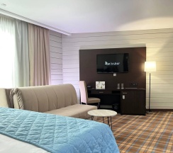 Deluxe Suite в Les Art Resort