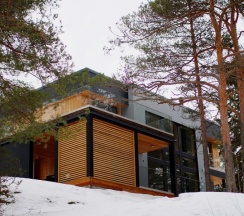 Коттедж с 6 спальнями №1 в Чайка 1918