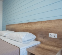 Двухкомнатный номер с выходом на бассейн в Green Village