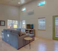 Коттедж в Brand New Modern Mod Pod Home With Private Yard by Redawning