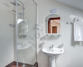 Мансардный двухместный без балкона в Karap palace hotel