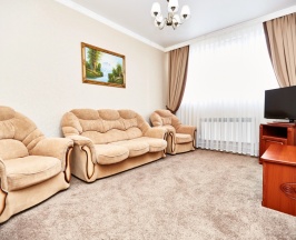 Двухместный люкс с 2 комнатами двуспальная кровать в Солнечный