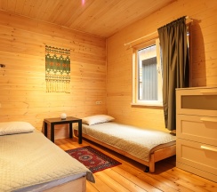 Гостевой дом в Snowcatcamp