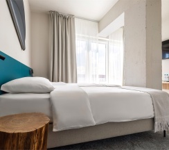 Улучшенный Стандарт с 1 кроватью King-size или 2 односпальными кроватями 90х200см в Нега