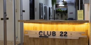 Камала Бич: Отель Club22 Kamala Suites Kamala Beach