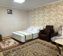 Четырёхместный семейный номер Superior с видом на внутренний двор в Holiday Home