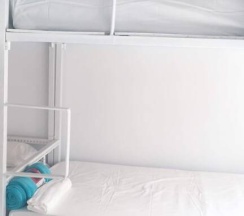 Кровать в общем номере в Hostel Sofía