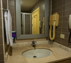 Двухместный номер Standard двуспальная кровать в Belkon Hotel