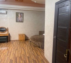 Студия люкс в Аура