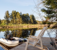 А-фрейм с террасой и купелью в Orsha River Club