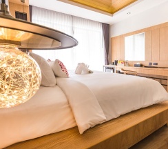 Двухместный Pool Access Deluxe двуспальная кровать в Aurico Kata Resort & Spa