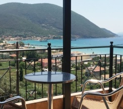 Номер Standard с видом на воду в Katerina Resort