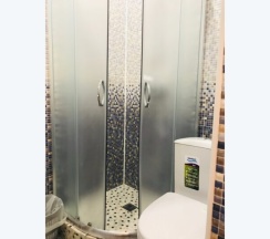 Улучшенный стандартный трехместный номер в Unona family