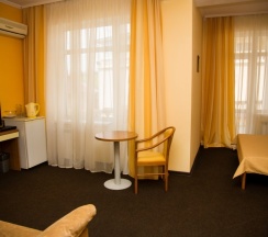 Standart Plus  с балконом в Вилла Бавария