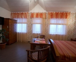 Orange Country в Аквилон