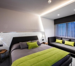 Двухместный номер Deluxe двуспальная кровать в Zeniva Hotel