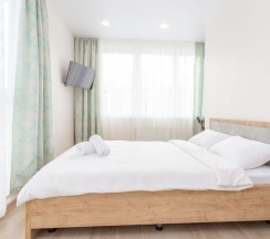 Номер Superior в Квартира на сутки Маяк Минск Метро 5 мин Wi-Fi Кондиционер Кухня объединена с жилой зоной Отдельная спальня Отчётные документы