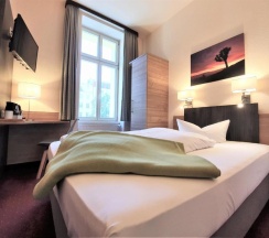 Двухместный номер Standard 2 отдельные кровати в Melarose Feng Shui Hotel