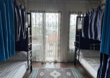 Кровать в общем номере в Bakeroom Hostel