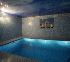 14-местный коттедж с бассейном в Афина