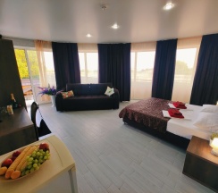 2-х комн 5-местн Люкс  в Антарес