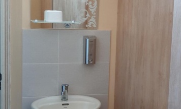Кровать в четырех местном номере для женщин -2 двухъярусных кровати в Friends