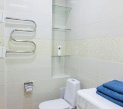 Апартаменты улучшенные Фрунзе,49 16 этаж в AntoninaApartments (АнтонинаАпартментс) на улице Крылова