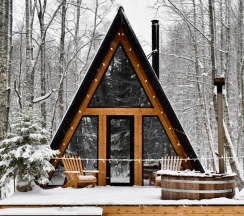 Коттедж Standard с красивым видом из окна в Deep Lake House