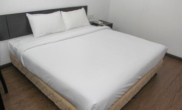 Двухместный семейный номер Standard односпальная кровать в OYO 89995 Glex Hotel Pandan City