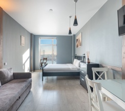 Люкс Ponte D'Oro с видом на бухту и мосты, Тигровая 16А в Panorama Suites Group