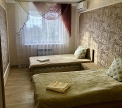 Номер стандарт с 2 односпальными кроватями в My house