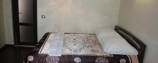 Двухместный номер с двуспальной кроватью и дополнительной кроватью в Таежный охотник