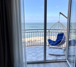 2-комнатные апартаменты люкс премиум с 1 двуспальной кроватью и диваном в Apart Ru Hotel