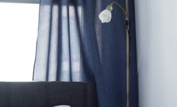 Птичка двуспальная с окном в Петя и волк