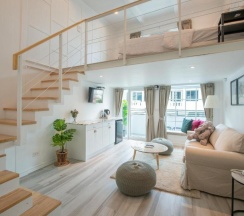 Номер Standard Дуплекс с балконом в White Ivory Bed & Breakfast