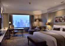 Двухместный номер Deluxe двуспальная кровать в InterContinental Bangkok, an IHG Hotel