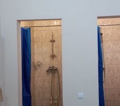 Коттедж в Дом у дороги