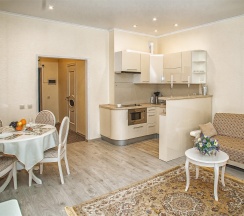 Апартаменты-студио с балконом для четверых в Лиенталь