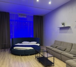 KISSKISS Апартаменты на 23 этаже 4 подъезд (г. Тюмень, ул. Малыгина д.90) в Rehome