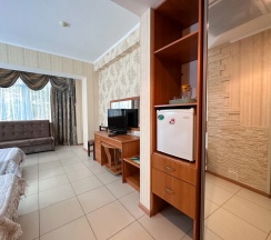 Двухместный номер Standard (2 отдельные кровати) в Holiday