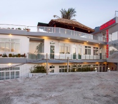 Семейный номер Standard с балконом и с красивым видом из окна в Phuong Nam Guest House