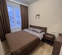 Апартаменты с балконом в Алина