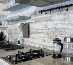 Дом Полулюкс в Дагар