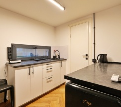 Box House в Дом Слон