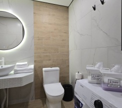 Джуниор сюит (Junior Suite) с двуспальной кроватью (2 этаж) в Бира