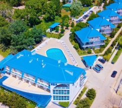 1 комнатный в коттедже в Ява