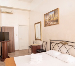 Классический номер с двуспальной кроватью в Круиз