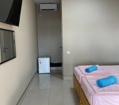 Четырёхместный номер Comfort с балконом в Regan