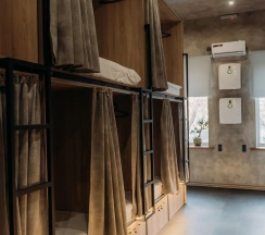 Двухместная капсула в общем номере (общие удобства) в Wellhome